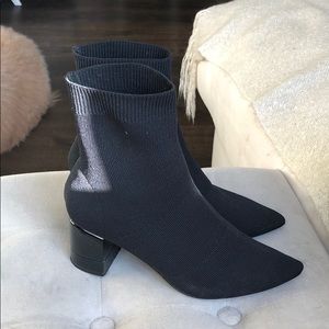 pull and bear sock boots